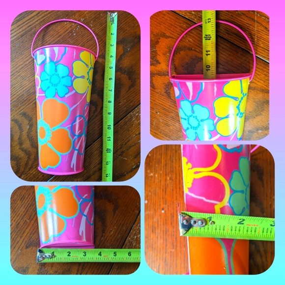 5/$25 wall hanger plant holder or decorative vase/ decor pink w flowers, metal - Picture 1 of 4